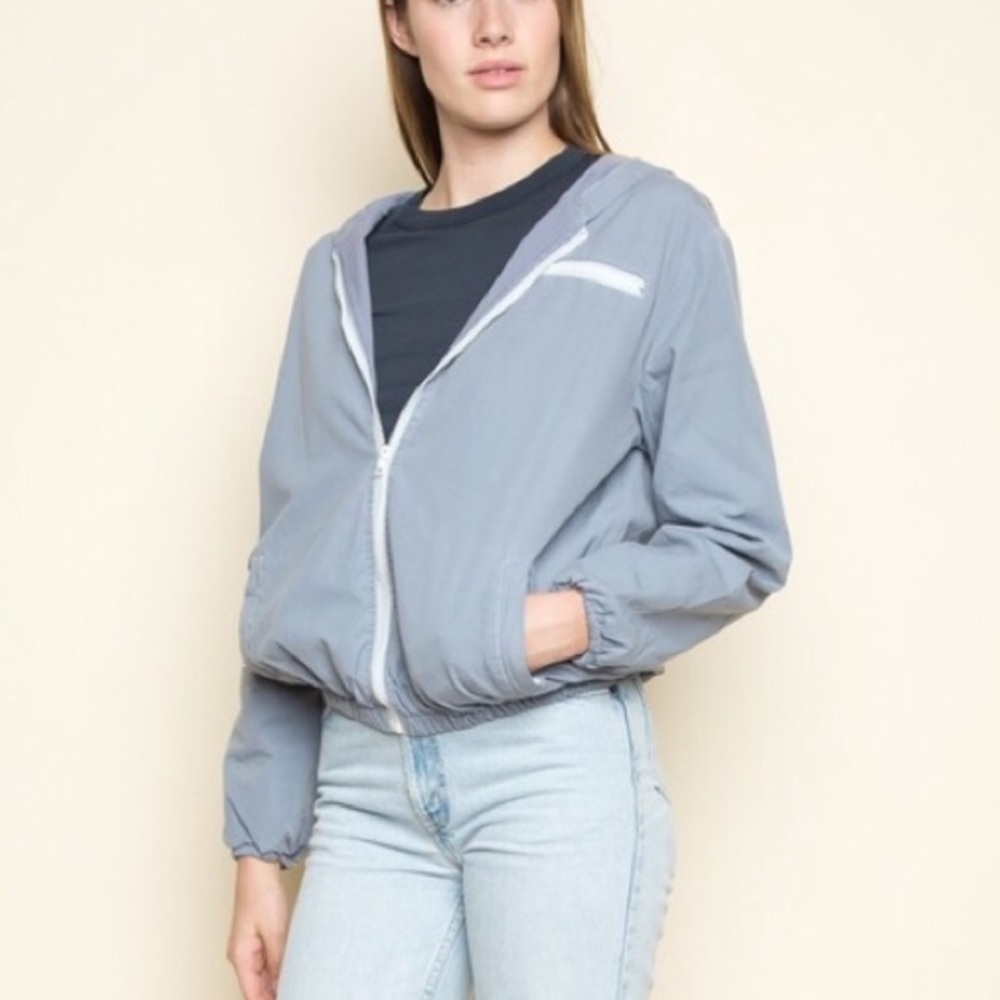 RARE Brandy Melville jacket, perfect condition - Picture 2 of 5